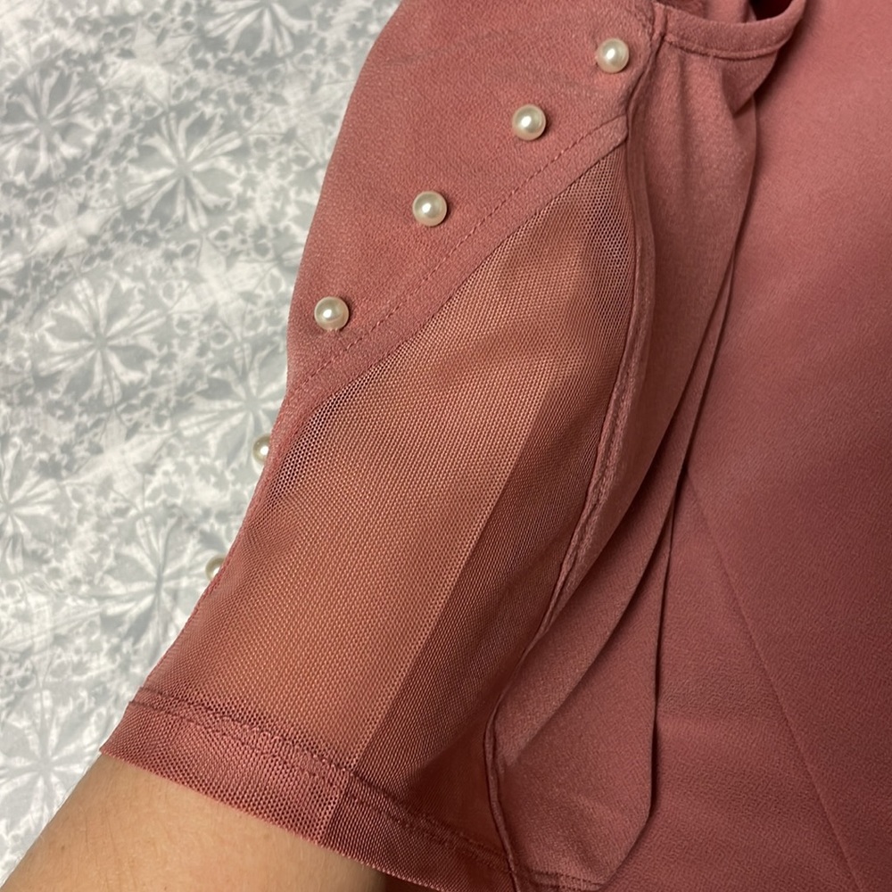 Pink blouse - Picture 3 of 7